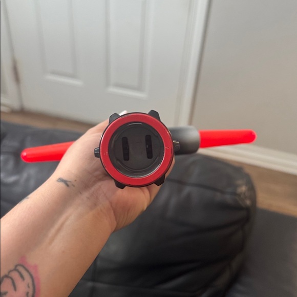 Star Wars Last Jedi Kylo Ren Lightsaber Disney Store Tested Lights & Sounds - Picture 5 of 7